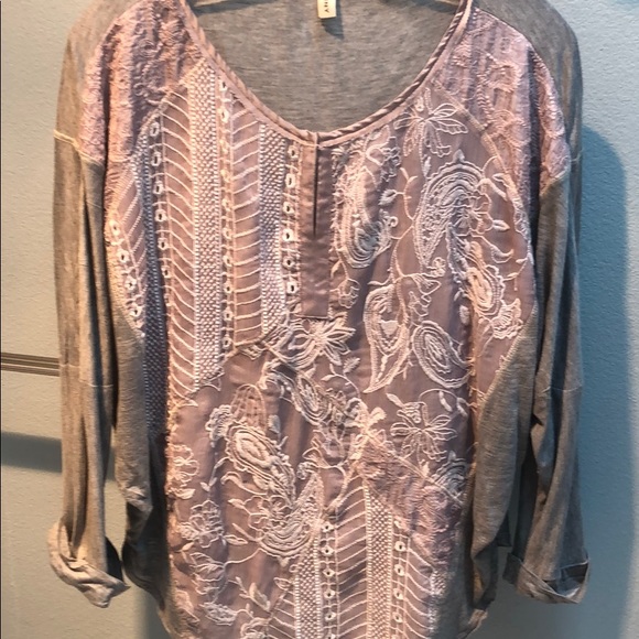 Anthropologie Tiny Grey Cotton embroidered Top. - Picture 1 of 7